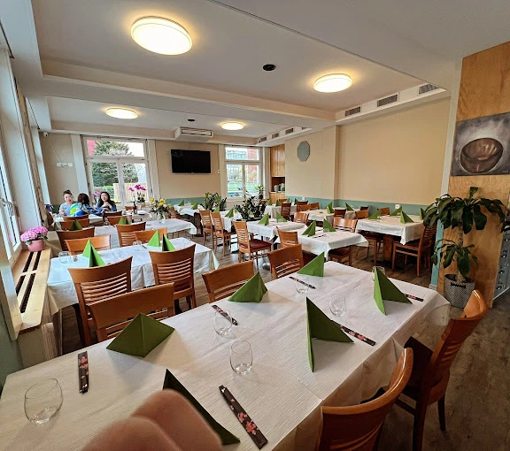 China Restaurant Lotusgarten – Beste chinesische Küche in der Schweiz Lotusgarten China Restaurant Lotus mit authentischer chinesischer Küche in der Schweiz
